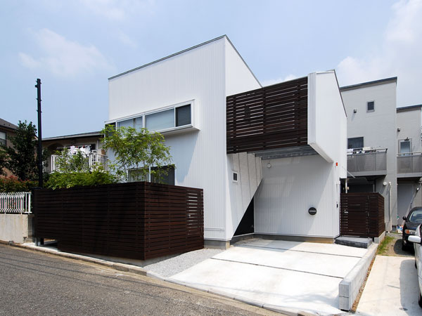 横浜市 延床面積約27坪 地上2階建て デザイナーズ住宅