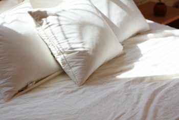 安眠のためには寝室の遮音性や調湿が大切