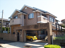 横浜市 木造2階建てインナーガレージ付 完全分離型二世帯住宅