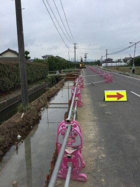 ３.１１東日本大震災で高波の被害を受けた宮城県岩沼市大地震時の避難路を作る工事を行っています
