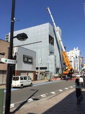 大和駅前で６階建てのビルを建ててます！