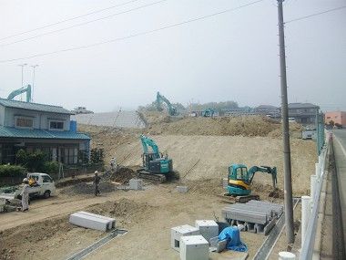 被災地 宮城県七ヶ浜町で災害公営住宅を建設するための造成工事をしています！