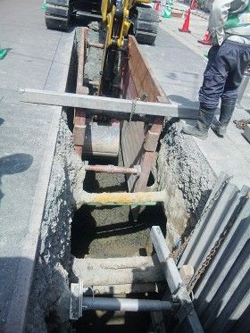 塩竈市で下水管工事
