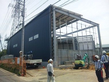 東名高速道路の横浜インターそばで産業廃棄物の中間処理施設を新築しています