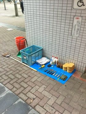 新横浜駅前街頭清掃