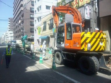 地震に強い下水管への取替工事