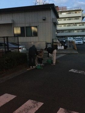 新羽駅前街頭清掃