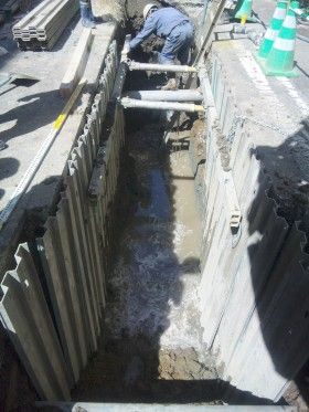 地震に強い下水管への取替工事