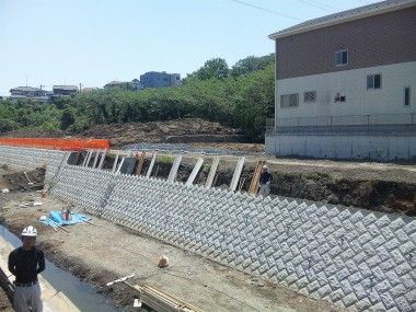 川の工事