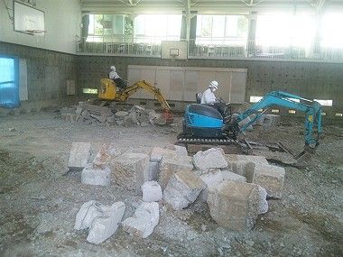 舞岡中学校の体育館