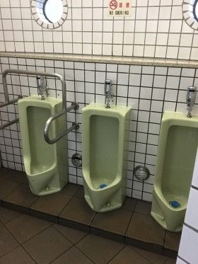 新横浜駅前トイレ清掃