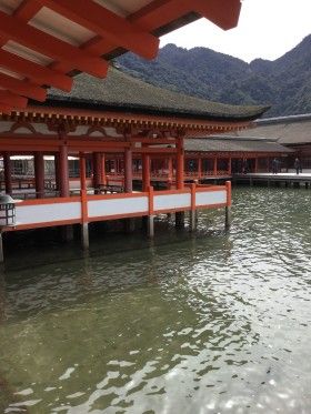 厳島神社