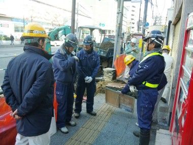 野毛で歩道拡幅