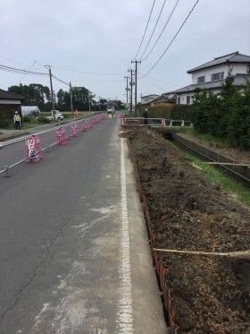 大地震時の避難路を作る工事