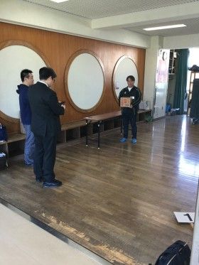 千代中学校でトイレ掃除